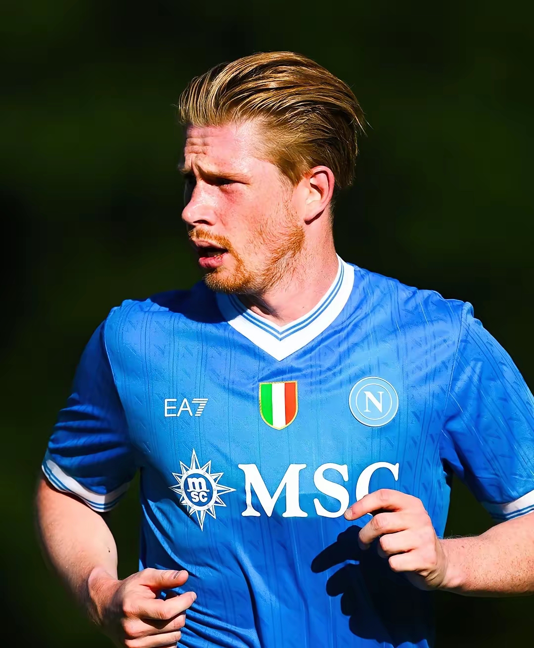 埃梅加：很荣幸完成荷兰队首秀，明年能入选世界杯大名单就知足