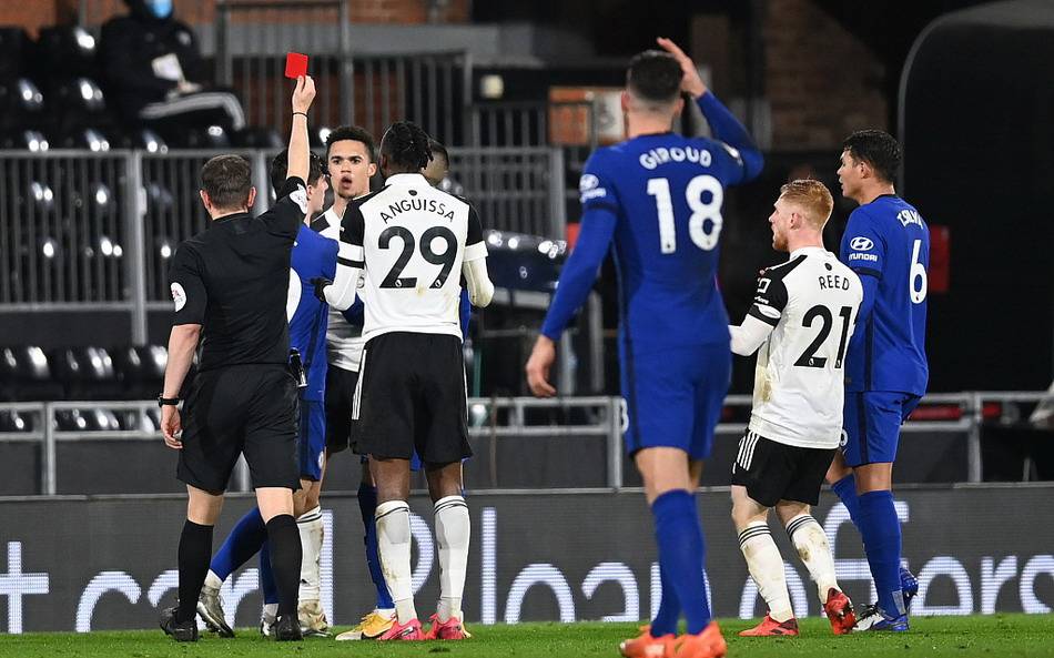 一场雨中比赛，改变了一支球队的命运